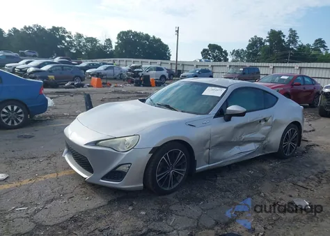 2013 Scion Fr-S from USA, damaged, VIN JF1ZNAA17D2705528